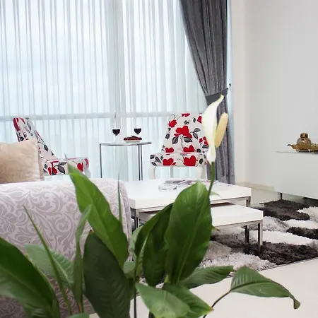 Apartahotel Oezay 3*