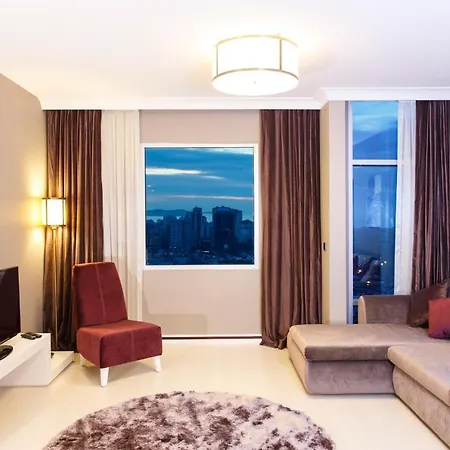 Apartahotel Oezay 3*